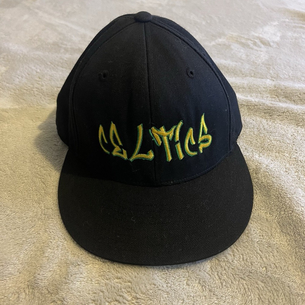 Boston Celtics Cap Men 7 3/4 Black NBA Basketball Lids Hat Streetwear Workout